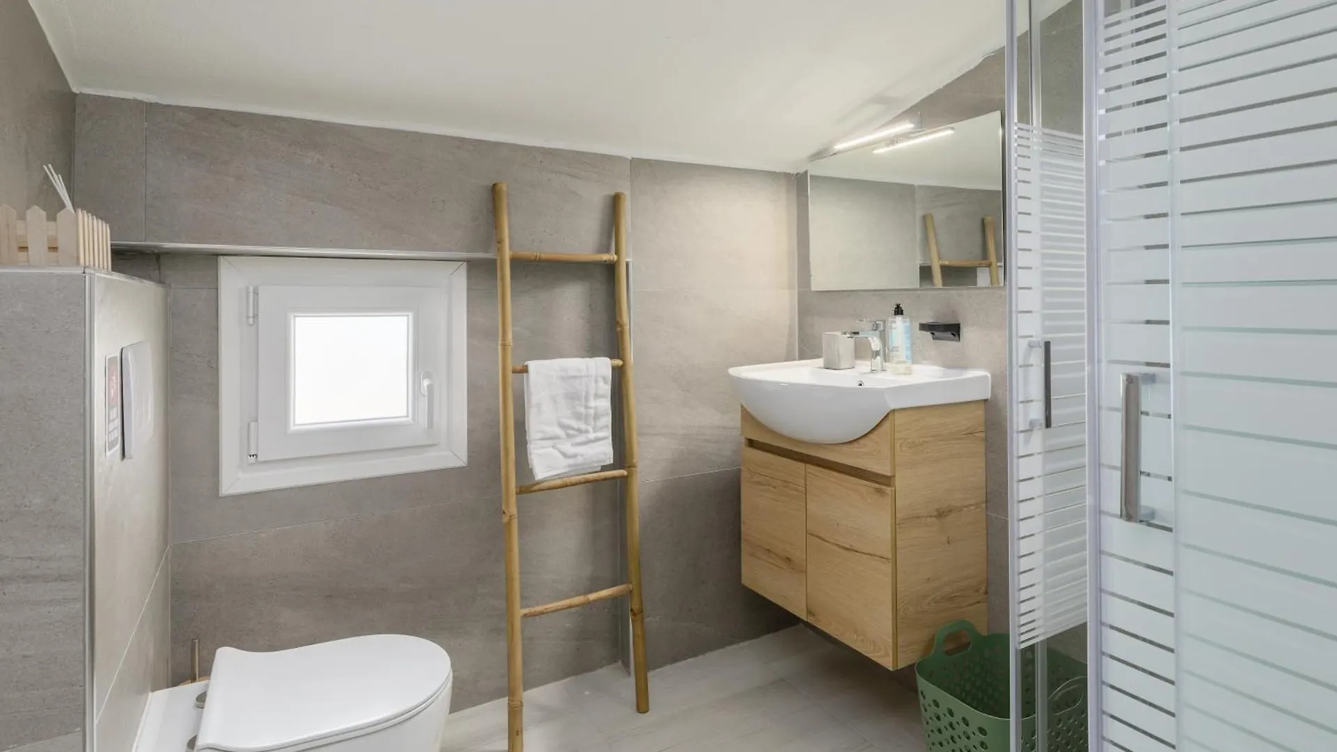 Evnia By Halu! Family Maisonette Nikiti